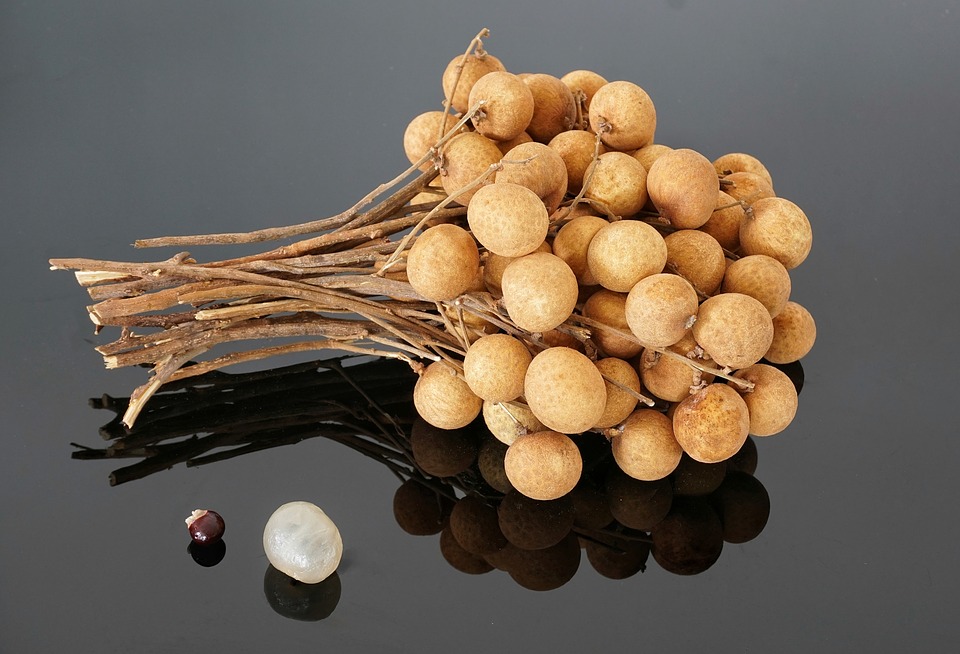 dimocarpus-longan-152388.jpg - 139.97 kB