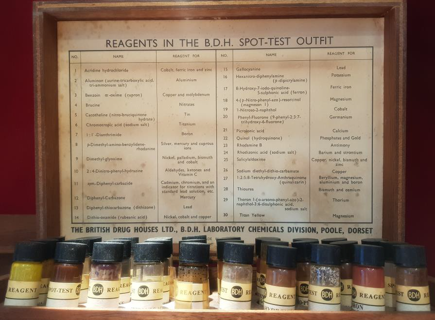 B.D.H. Spot Test Outfit (Color Spot Test) Chemical Reagent